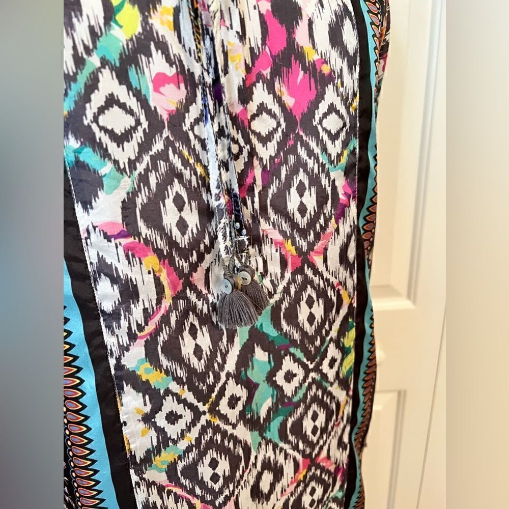 Johnny Was Nanette Silk Ikat Elephant Print Tunic Top in size XS NWOT - Picture 4 of 15
